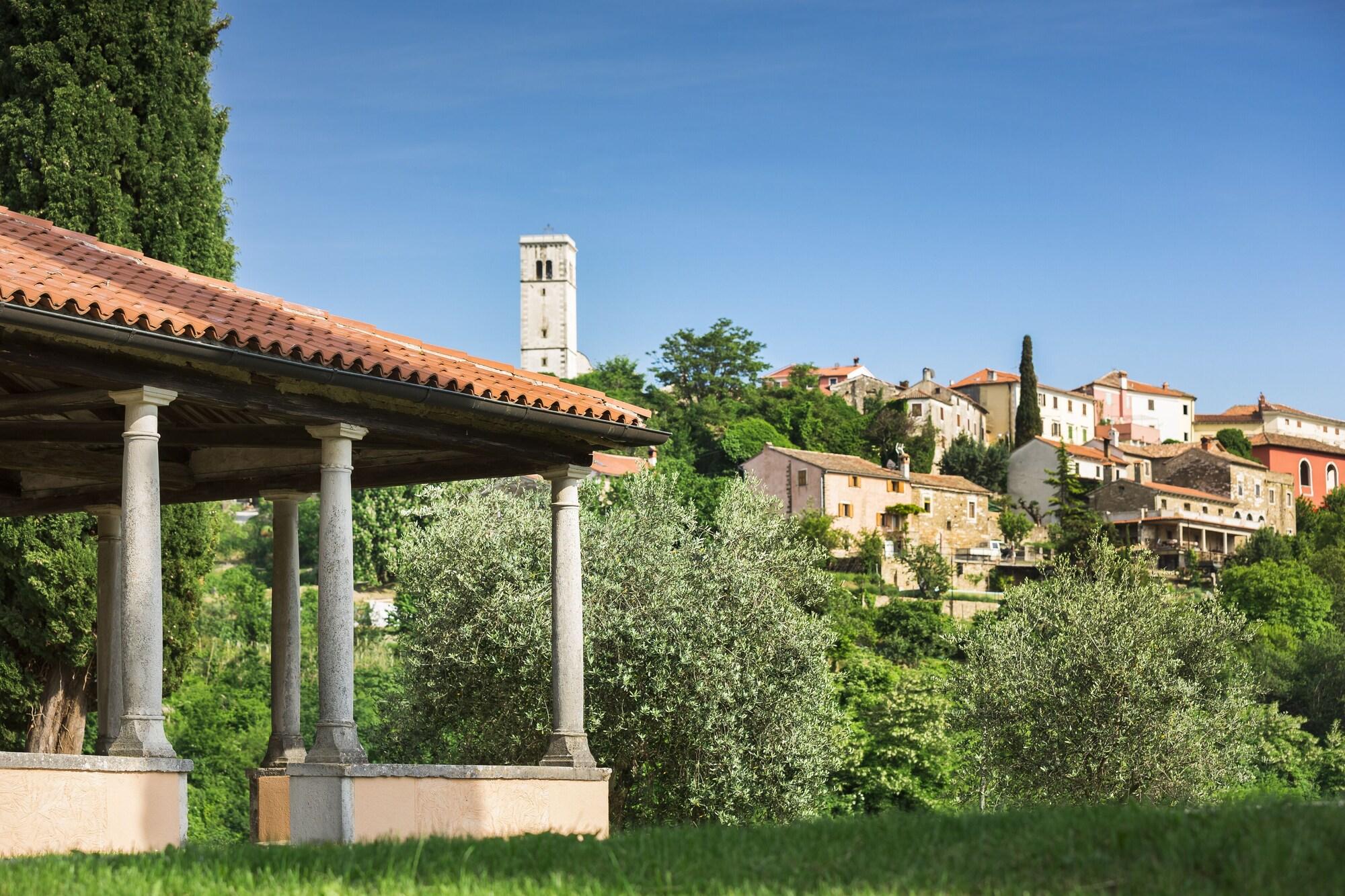 Palazzo Angelica B&B Adults Only Oprtalj Exterior foto