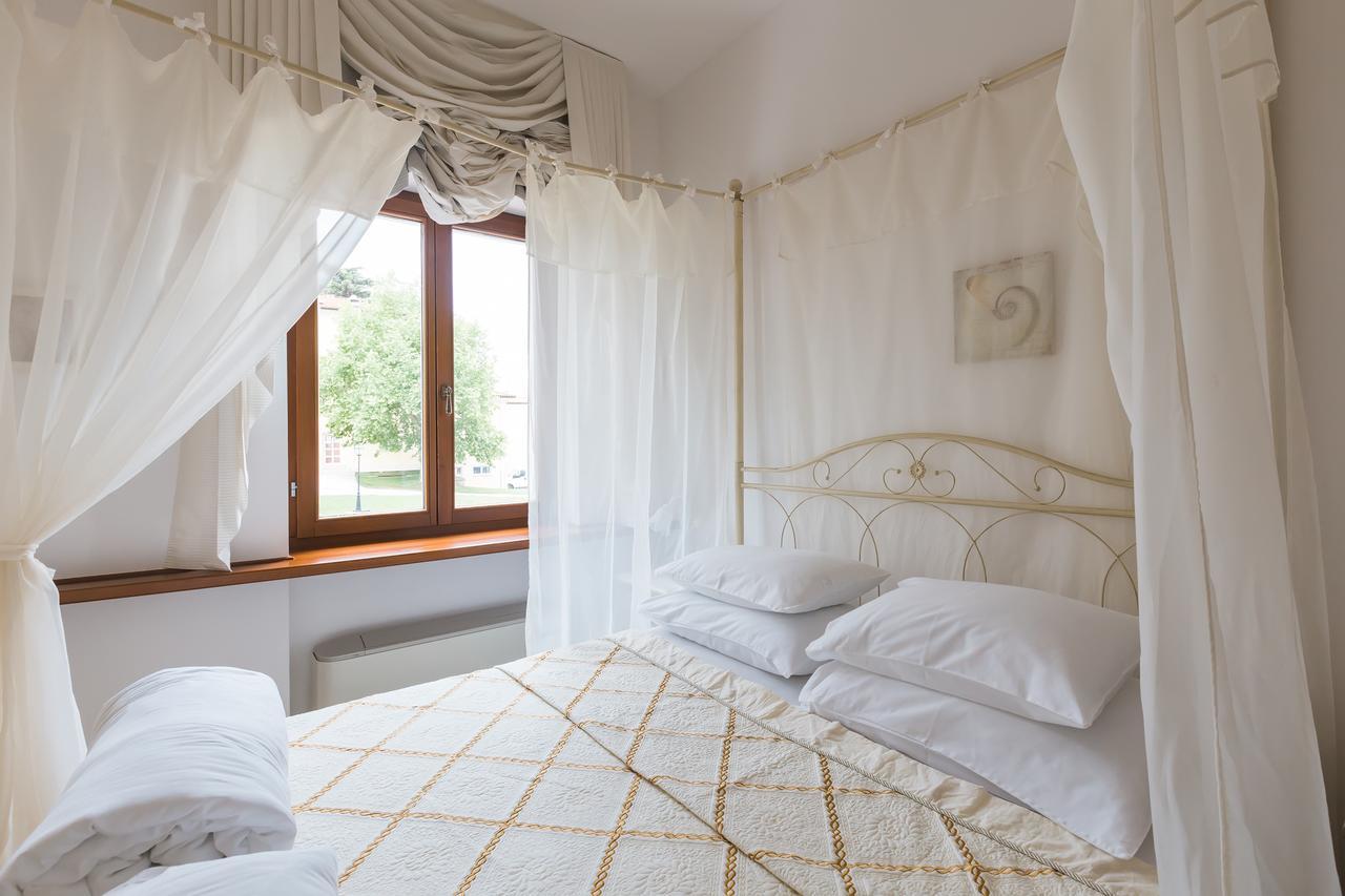 Palazzo Angelica B&B Adults Only Oprtalj Exterior foto